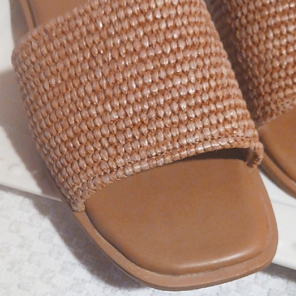 ⚜️Steve Madden Tan Woven Slide Sandals 9.5 🌾⚜️🌾*New* - Picture 2 of 9